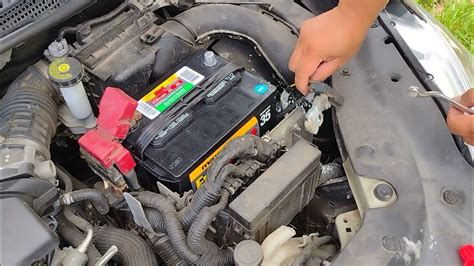 2014 nissan sentra battery junction box autozone box location|2014 Nissan Sentra .